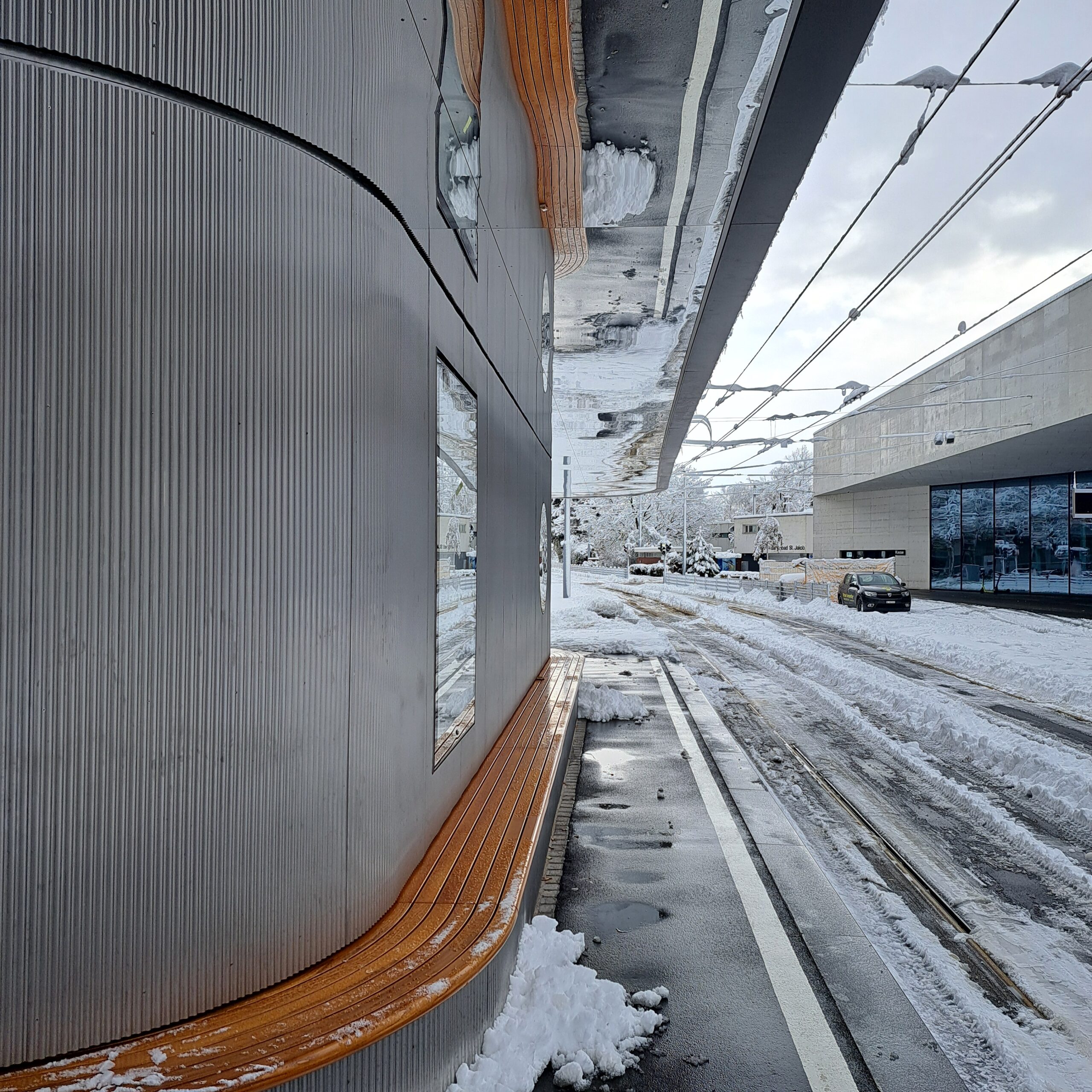 Tramwartehalle St. Jakob